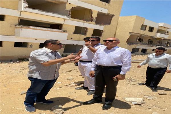 نائب محافظ القاهرة يتفقد أعمال  الإزالة المرحلة الثانية من مساكن ألماظة   