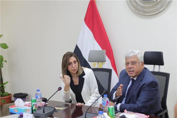 وزير التعليم العالي يرأس اجتماع مجلس أمناء بنك المعرفة المصري 