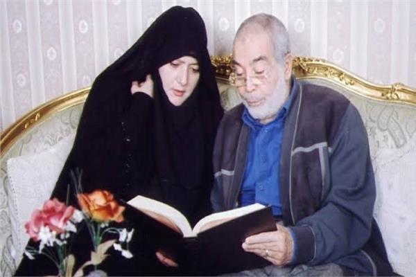 الفنان حسن يوسف وزوجته شمس البارودى