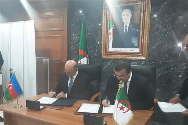 الجزائر وزيمبابوي توقعان على مذكرة تفاهم