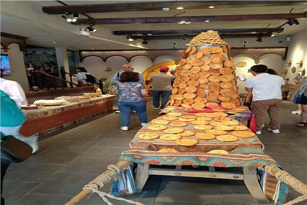 بازار «أوروميتشي» سوق الخبز