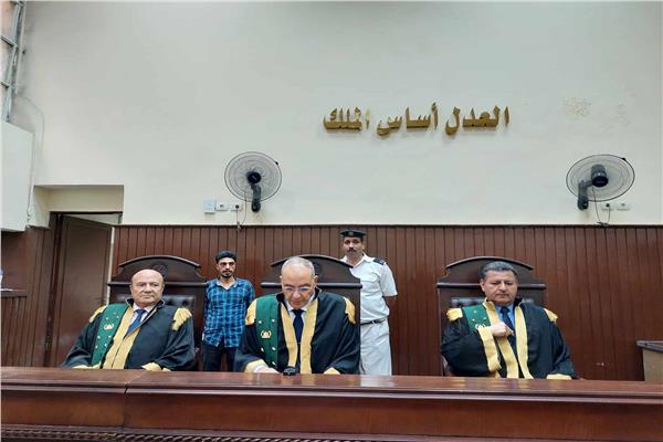 هيئة المحكمة  برئاسة المستشار عبدالشافي عثمان