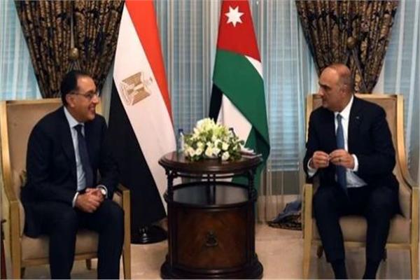 رئيس الوزراء الدكتور مصطفى مدبولي مع نظيره الأردني