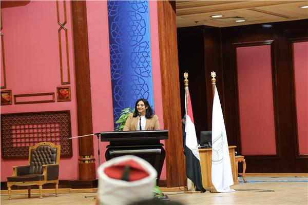 غادة شلبي نائب الوزير لشئون السياحة