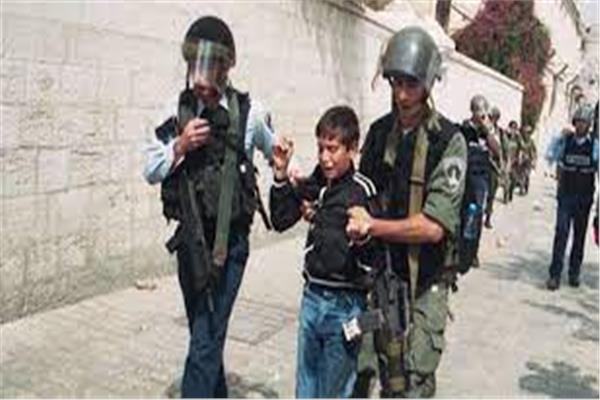 الاحتلال الإسرائيلي يعتقل أطفال