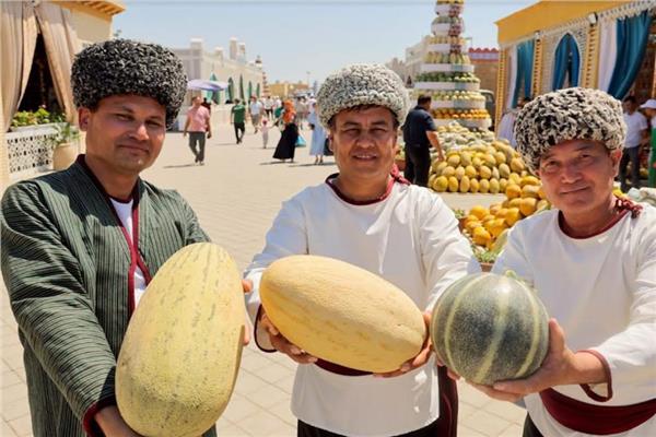 مهرجان الشمام بأوزبكستان