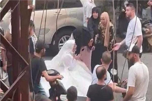 عروس لبنانية تنهار بعد مقتل أخاها في الزفاف