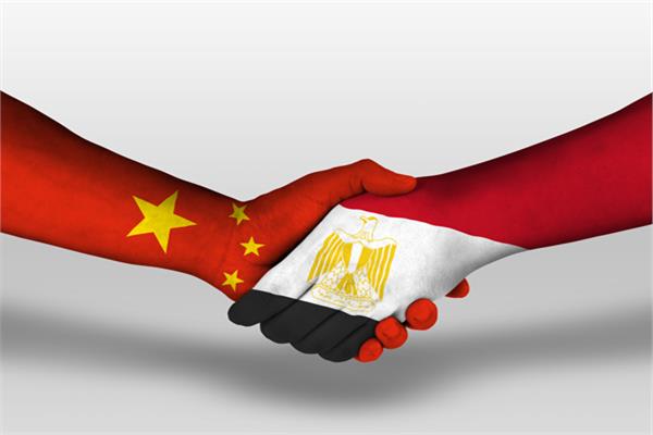 علم مصر والصين 
