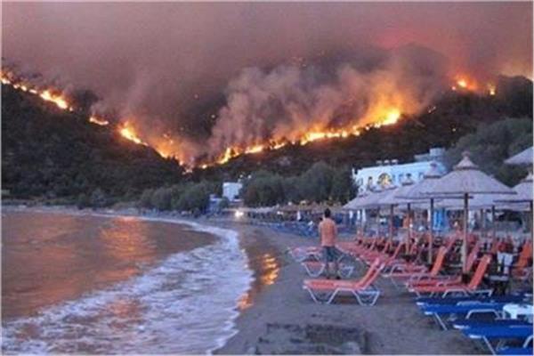  حرائق الغابات في اليونان   