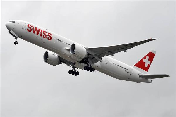 طائرة سويسرية