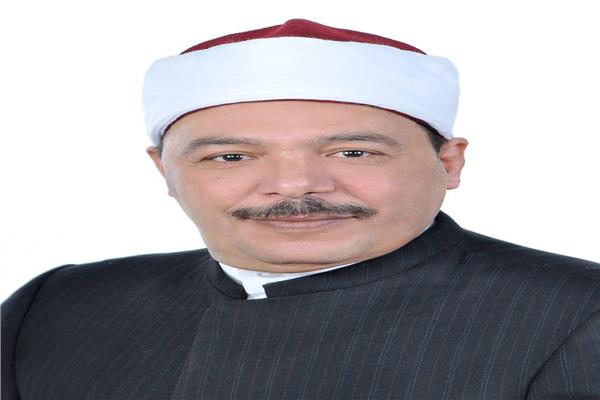 الدكتور أحمد حمادي، رئيس الإدارة المركزية لمنطقة سوهاج الأزهرية