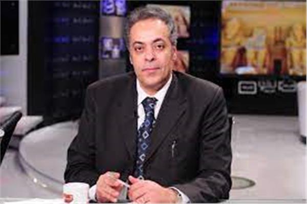  الدكتور جمال سلامة عميد كلية العلوم السياسية جامعة قناة السويس