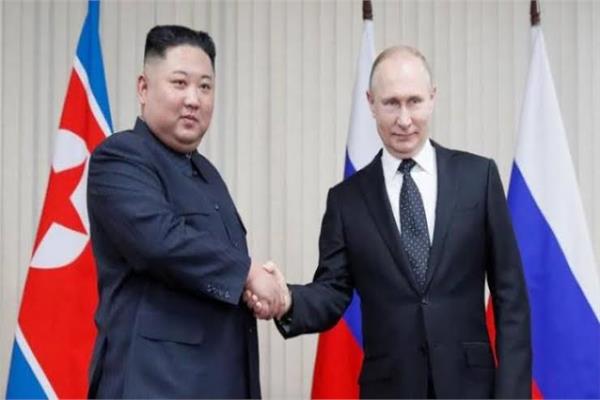 بوتين والزعيم الكوري الشمالي كيم جونغ 
