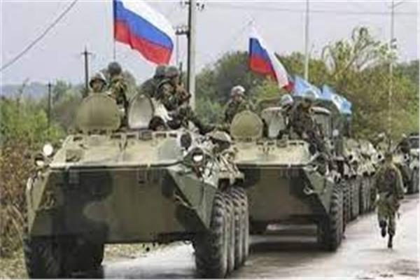 القوات الروسية تعزز مواقعها على اتجاه دونيتسك