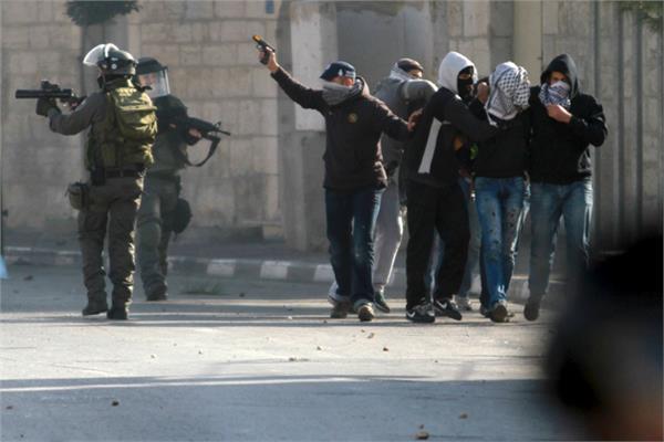 الاحتلال الإسرائيلي يصيب طفلا بالرصاص 