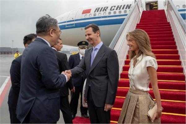 بشار الأسد وزوجته يصلان الصين