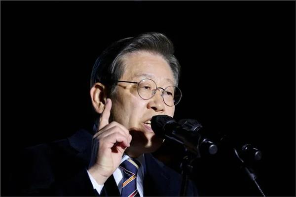 لي جاي ميونج - زعيم حزب المعارضة في كوريا الجنوبية