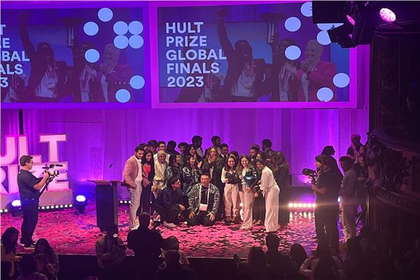 فريق جامعة الإسكندرية EFFCT يفوزه بالجائزة الثانية في مسابقة Hult Prize الدولية