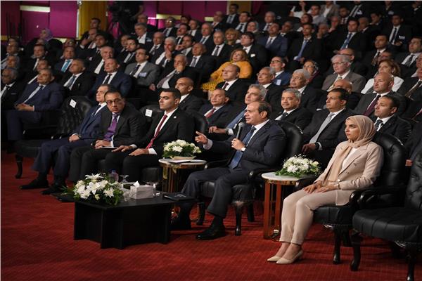 الرئيس السيسي خلال مشاركته في يوم تفوق الجامعات