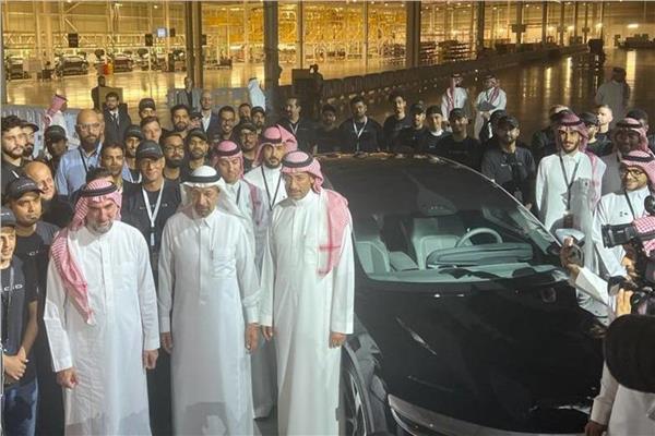 السعودية تفتتح أول مركز لإنتاج السيارات الكهربائية 