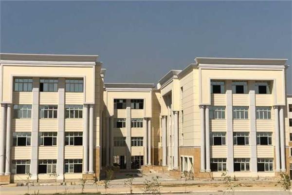  جامعة حلوان الأهلية