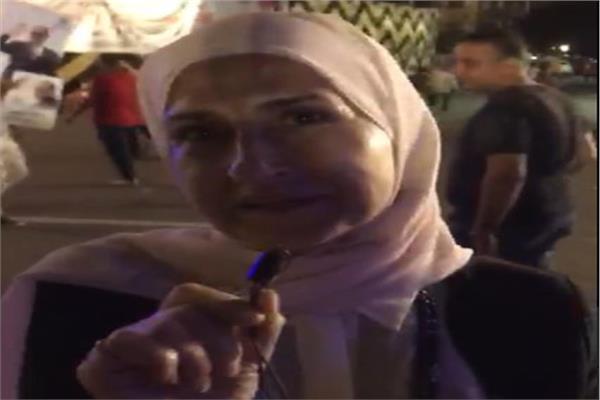  سيدة لبنانية في احتفالات المواطنين بميدان الجلاء بالدقي