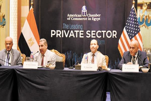 رئيس مصلحة الضرائب خلال لقائه أعضاء الغرفة الأمريكية بالقاهرة