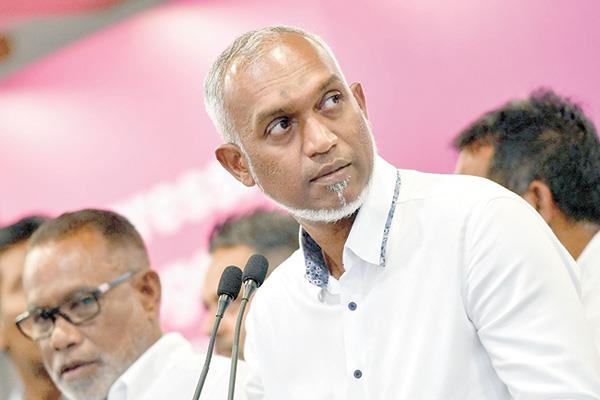 محمد مويزو الفائز فى الانتخابات الرئاسية فى جزر المالديف