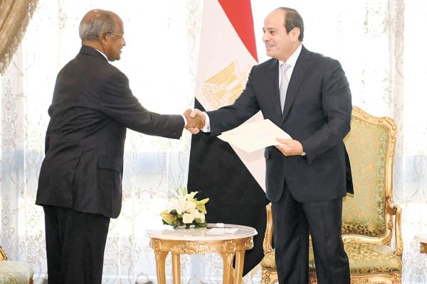 الرئيس عبدالفتاح السيسى لدى تسلمه رسالة من نظيره الإريترى