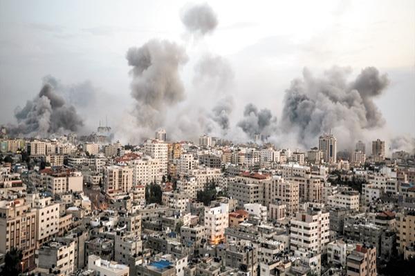قذف إسرائيل لغزة لم يتوقف منذ الحصار