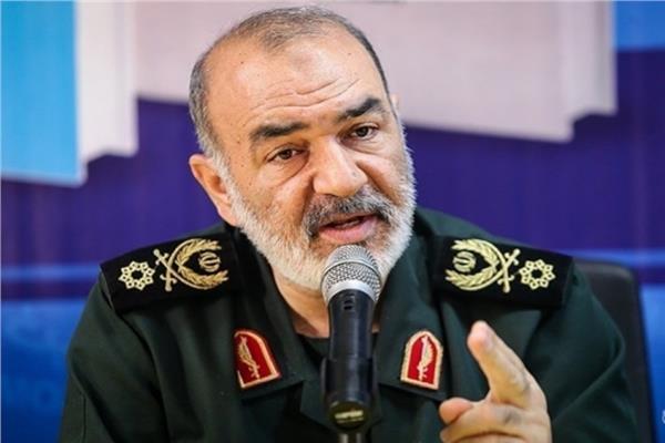 قائد الحرس الثورى الإيراني اللواء حسين سلامى