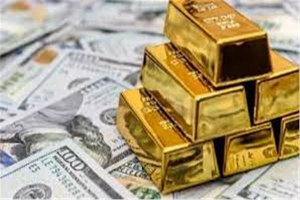 تقرير : الذهب يتجه لأكبر ارتفاع شهري منذ نوفمبر 2022