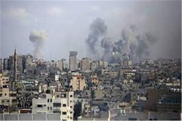 الخارجية الفلسطينية: إسرائيل ترتكب الإبادة الجماعية على سمع وبصر العالم بحجة "الدفاع عن النفس"
