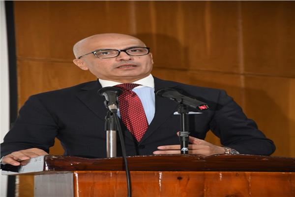 محمد ضياء رئيس جامعة عين شمس