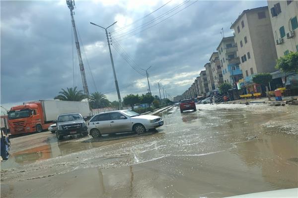 تساقط الامطار المتوسطة والغزيرة بكفر الشيخ