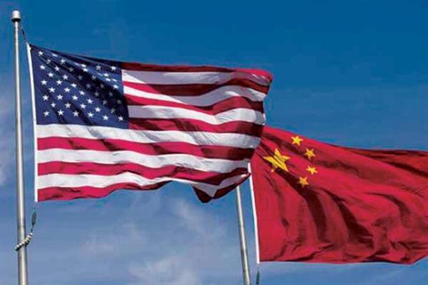 واشنطن وبكين تتفقان على تعزيز مصادر الطاقة المتجددة