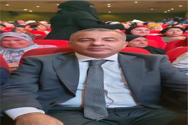 النائب عمر زايد عضو مجلس الشيوخ