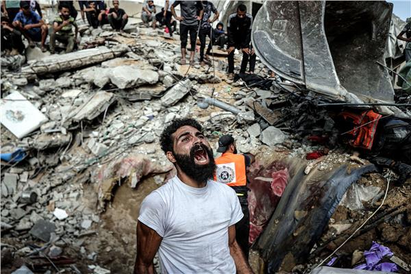 الصور في قطاع غزة تعكس الدمار