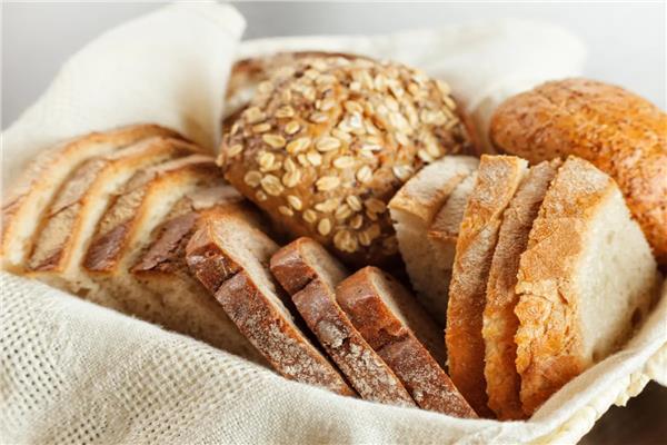 أنواع الخبز التى تساعدك على إنقاص الوزن