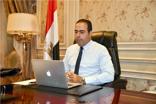 الدكتور محمود حسين رئيس الجاليات المصرية بأوربا 