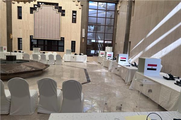 استعدادات السفارة المصرية بالرياض لاستقبال المواطنين للادلاء باصواتهم في الانتخابات الرئاسية