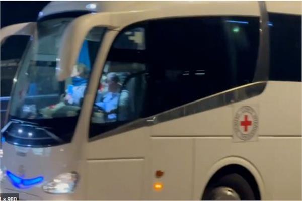 حافلة الصليب الأحمر