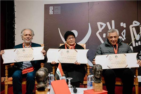 فوز الدكتور سامح مهران بجائزة صلاح القصب للإبداع المسرحي