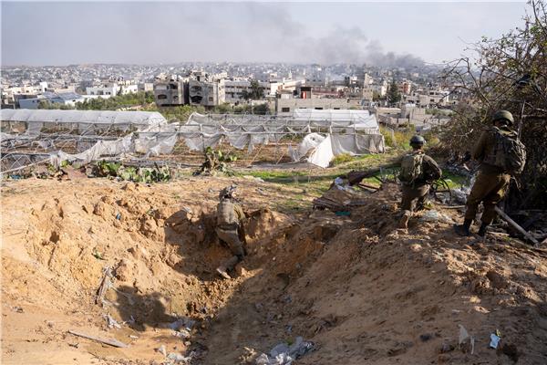 جيش الاحتلال يستهدف منازل الفلسطينيين في قطاع غزة
