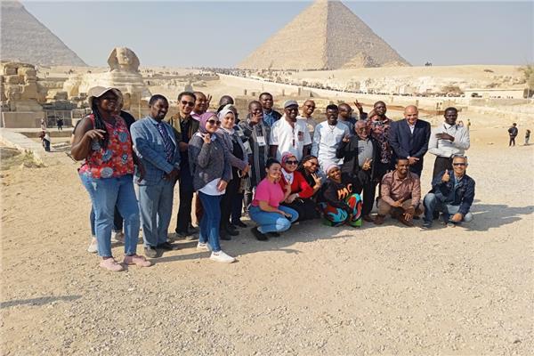 وزارة السياحة والآثار ممثلة في الهيئة المصرية العامة للتنشيط السياحي