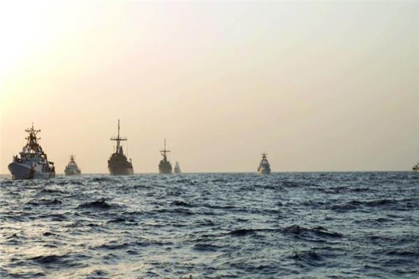 الحوثيون أطلقوا صاروخين مضادين للسفن نحو البحر الأحمر