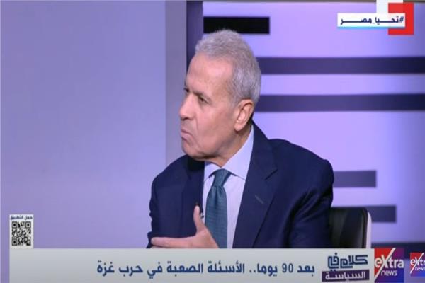 الكاتب الصحفى أشرف العشرى مدير تحرير الأهرام