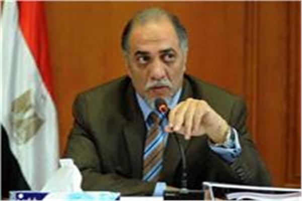 الدكتور عبد الهادى القصبى زعيم الأغلبية البرلمانية