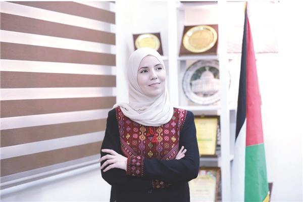 الشاعرة الفلسطينية: مريم قوش