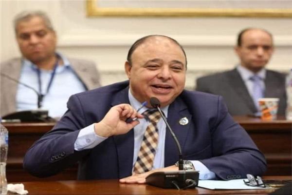 الدكتور حسين خضير وكيل لجنة الشئون الصحية بمجلس الشيوخ